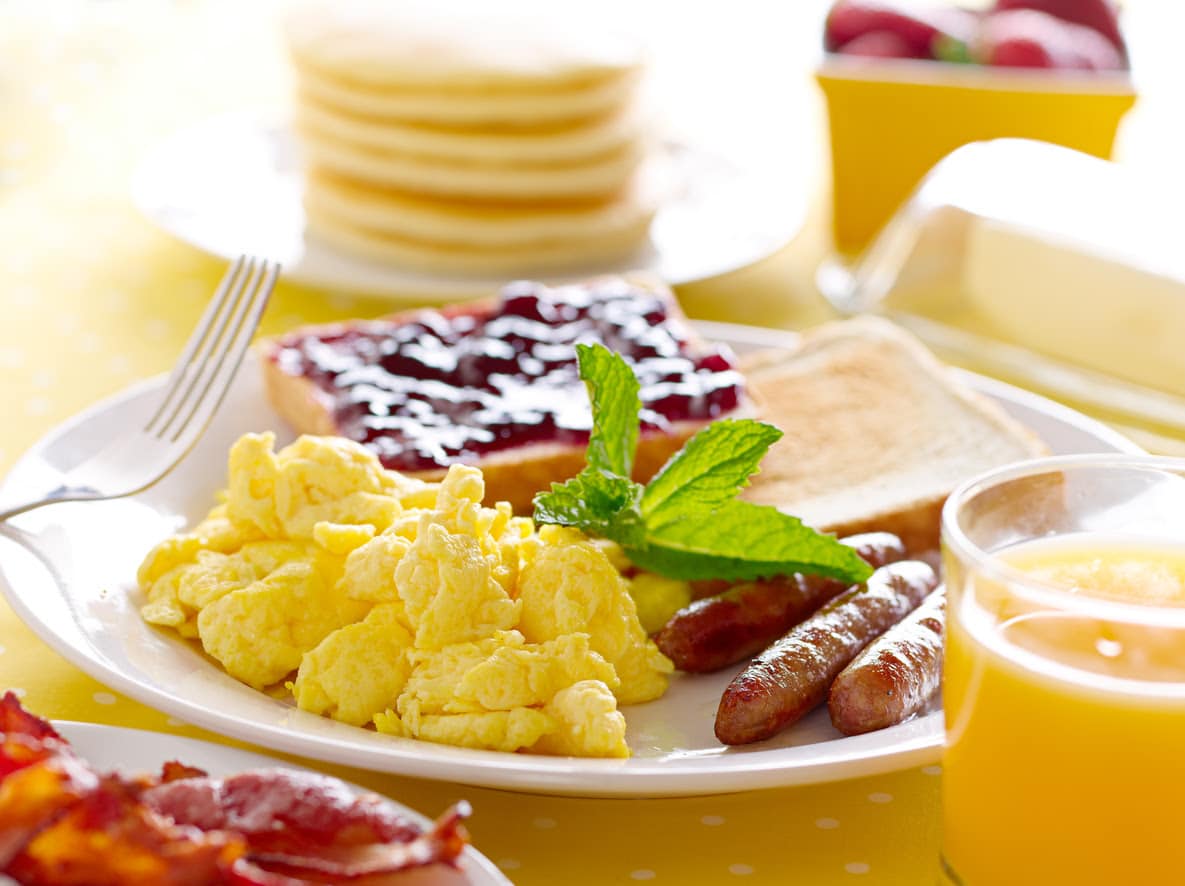 Places to Enjoy Breakfast After Getting Married in Las Vegas Places to Enjoy Brea